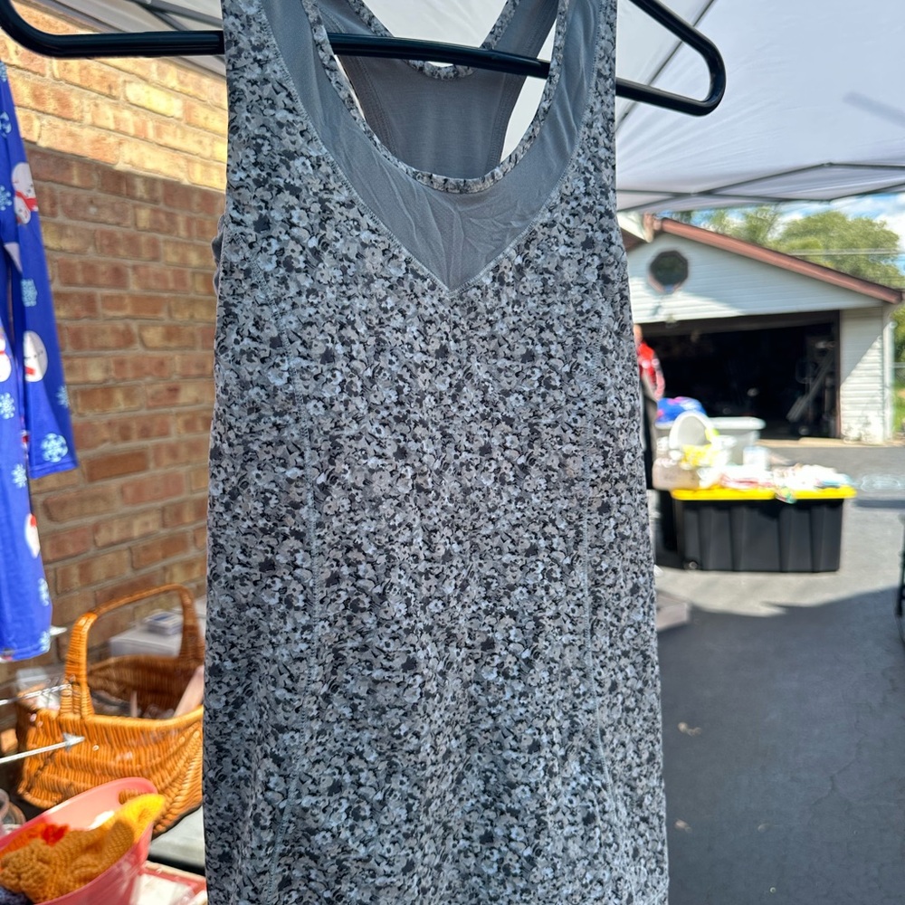 Lululemon Athletica Gray Floral Tank Top